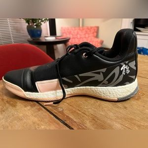 ADIDAS harden’s volume 3 collab with ren zhe! 12